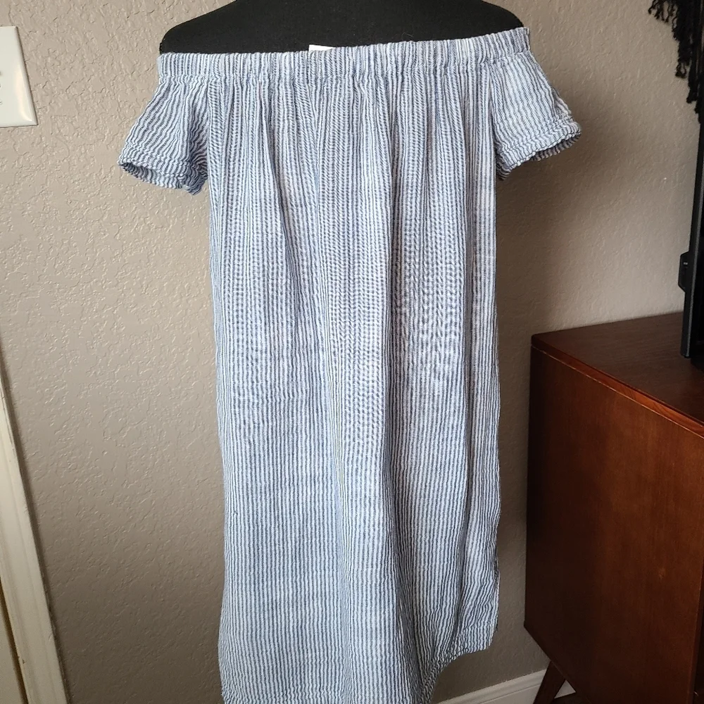 Cloth and Stone off the shoulder dress - Picture 2 of 4